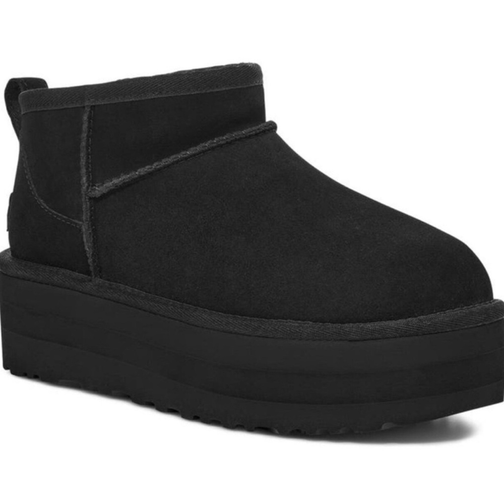 UGG Ultra Mini Black Platform Shearling Boots 10US